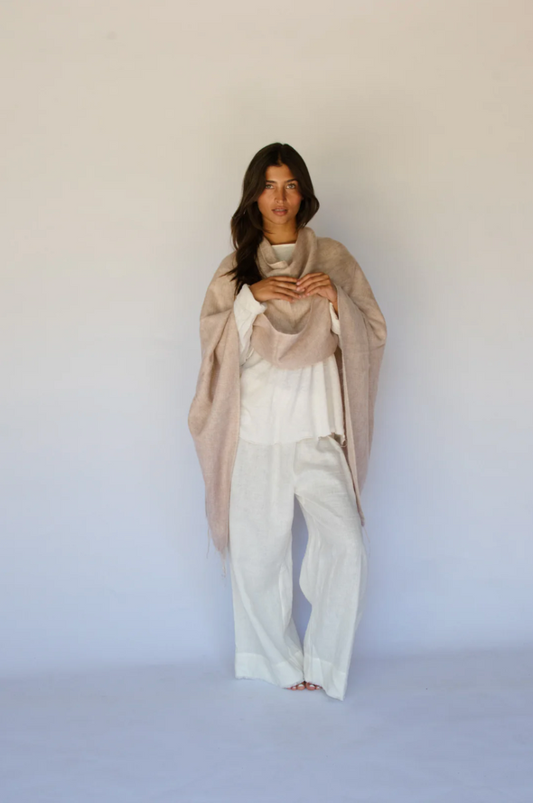 Hobo and Hatch Poncho - Vanilla