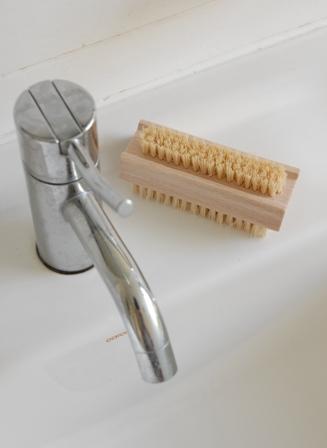 Double-Sided Nailbrush with Natural Fibre Bristles